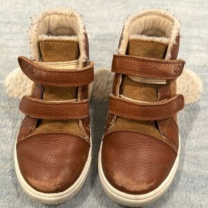 Ugg Rennon